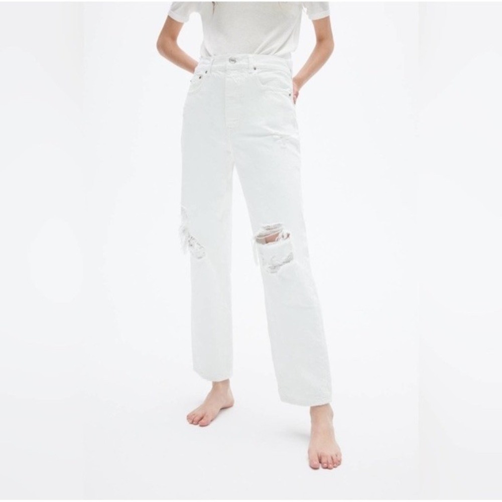 Zara White Denim Straight Leg High Rise Jeans Distressed Button Fly Women's Sz 8